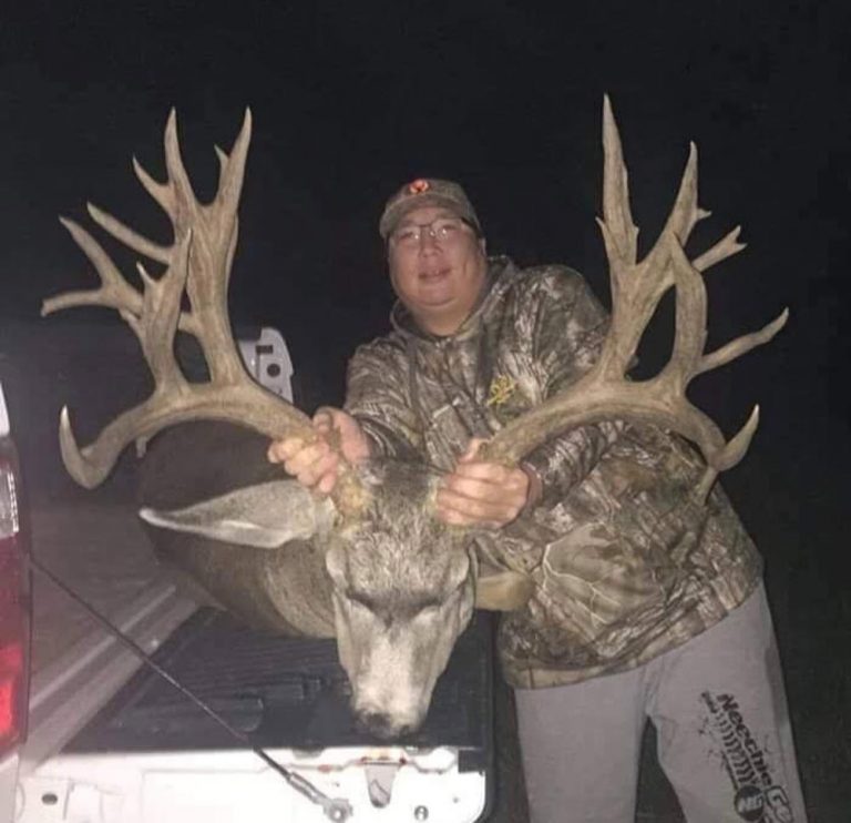 59  Alberta Whitetail Record Book for Kids